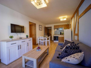 Appartement 6 pers, balcon, piscine & sauna, parking sécurisé, Saint-Lary-Soulan - FR-1-296-421